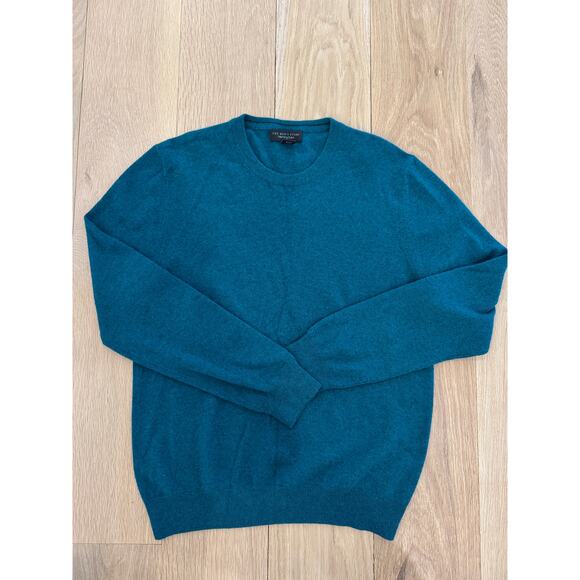 The Men's Store at Bloomingdale's Blue Cashmere Crewneck Sweater size Large $228 - Picture 3 of 3